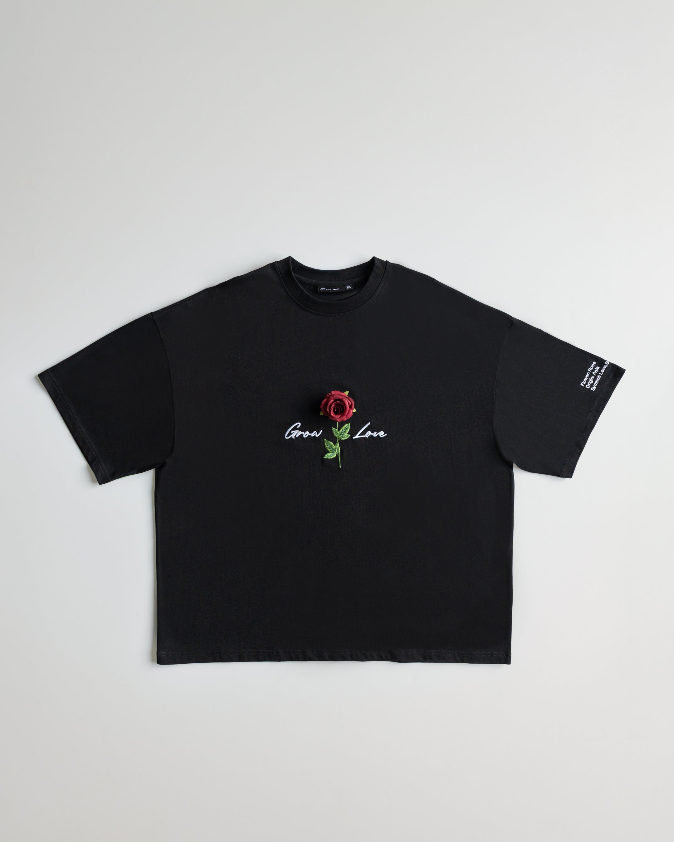 Black Box Tee – In Between Bloom (+1 Flower)