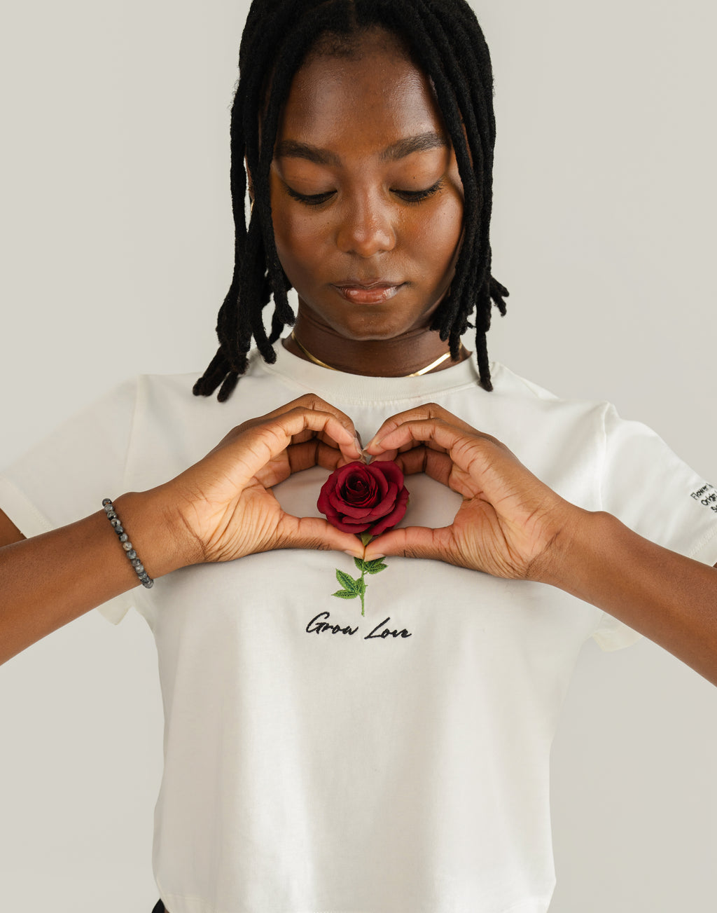 Off White Short Tee – Below the Bloom (+1 Flower)
