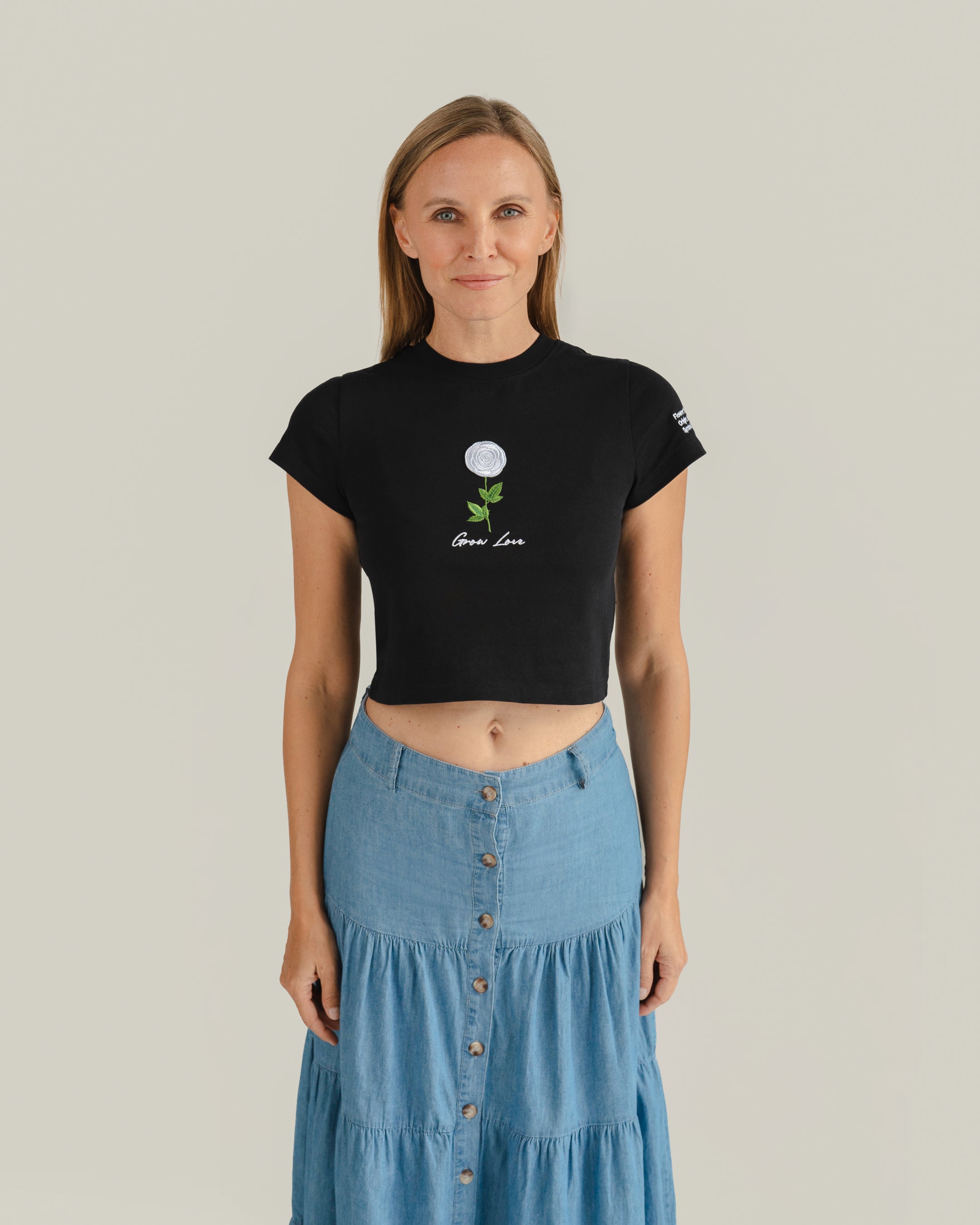 Black Short Tee – Below the Bloom