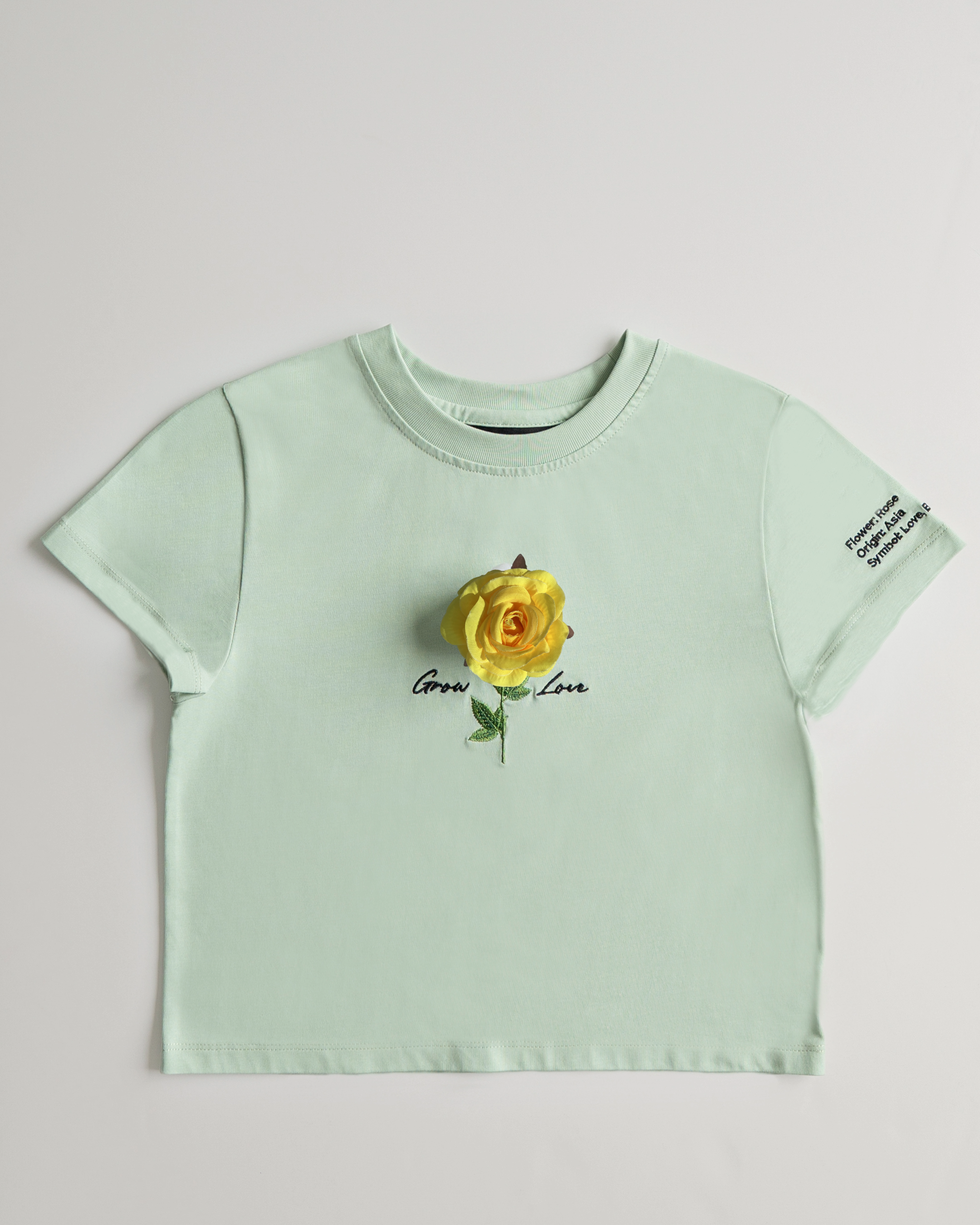 Sage Green Short Tee – In Between Bloom (+1 Flower)