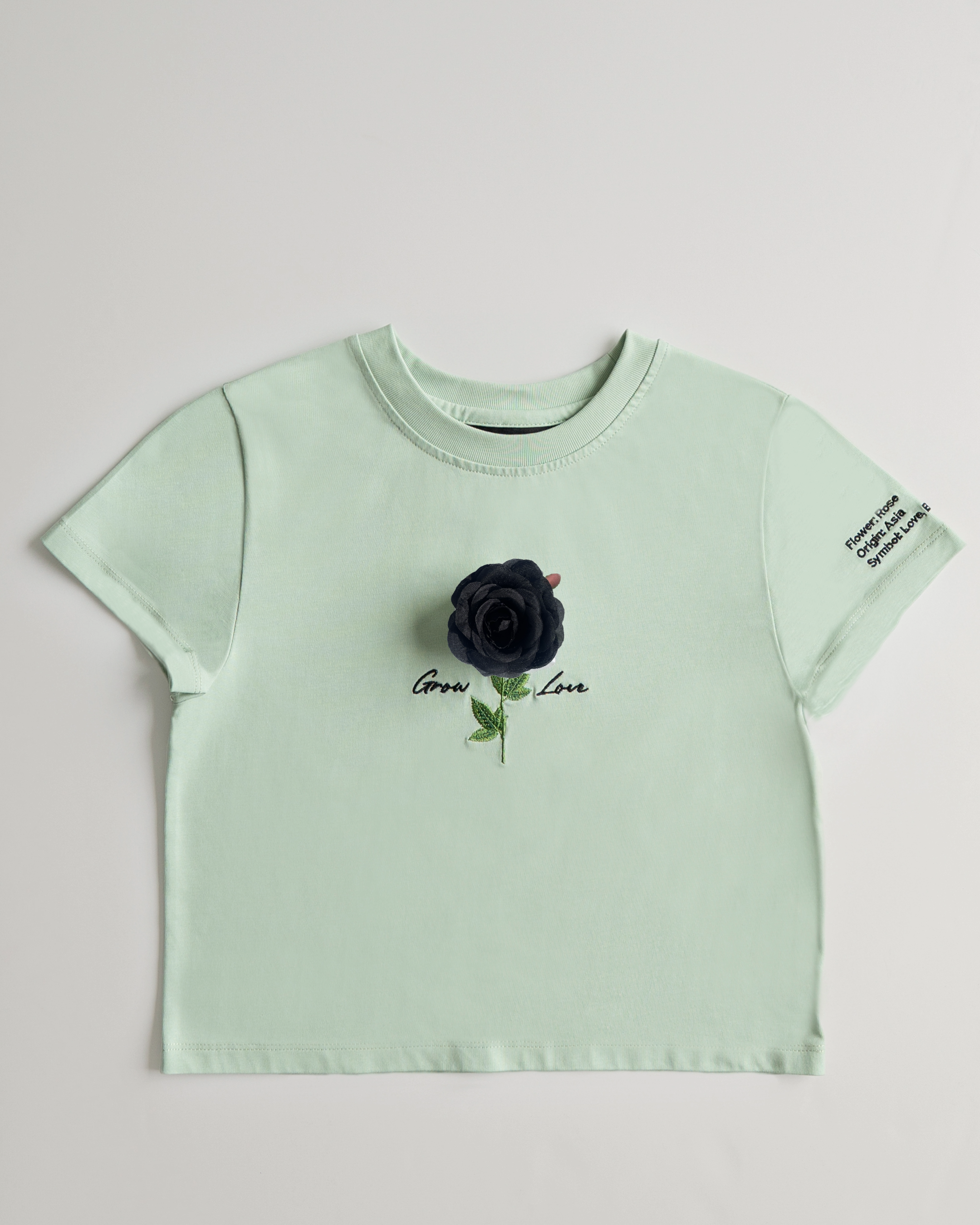Sage Green Short Tee – In Between Bloom (+1 Flower)