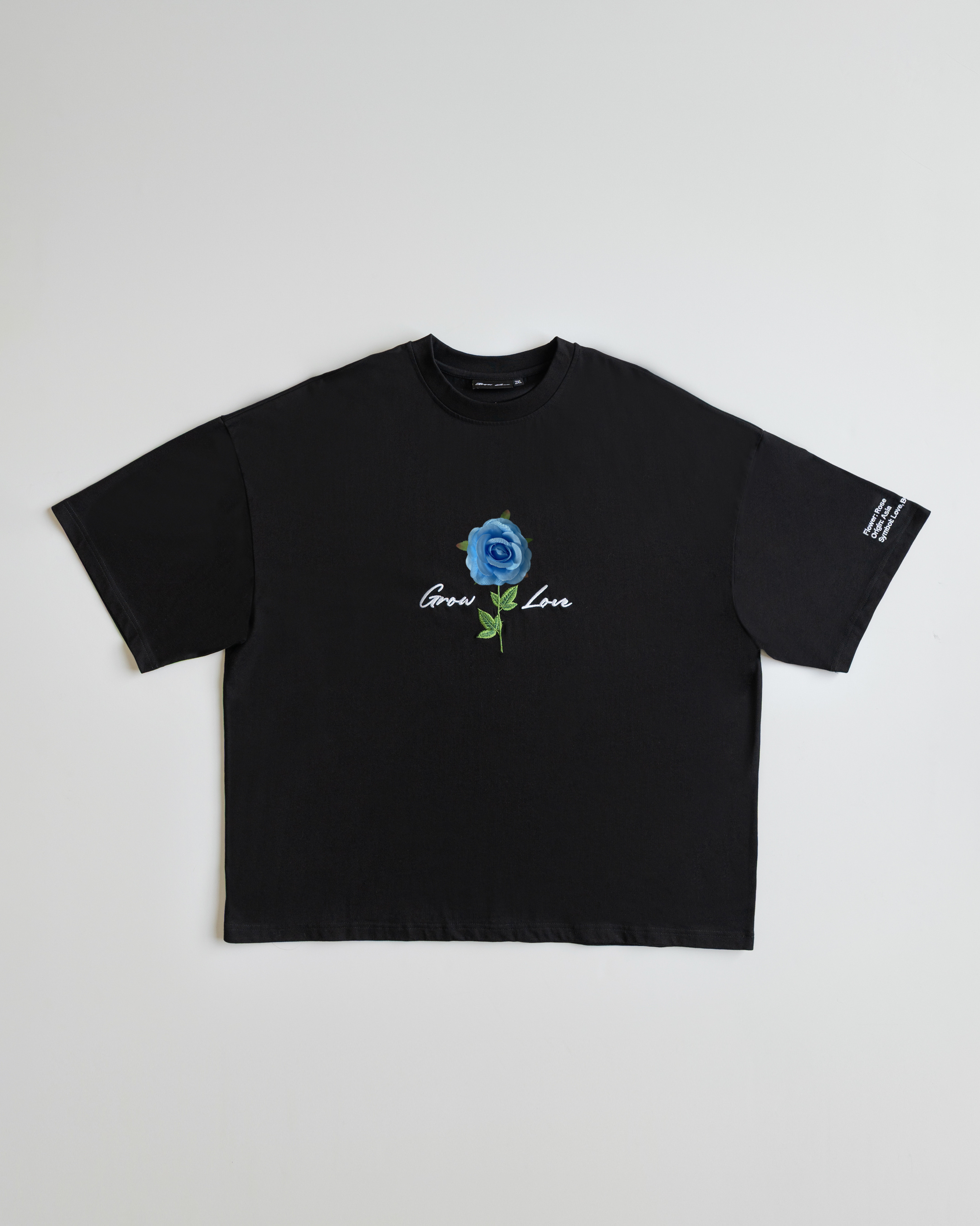 Black Box Tee – In Between Bloom (+1 Flower)